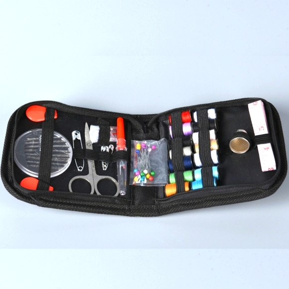 77pcs Deluxe Sewing Kit With Black Case - Picture 2 of 5